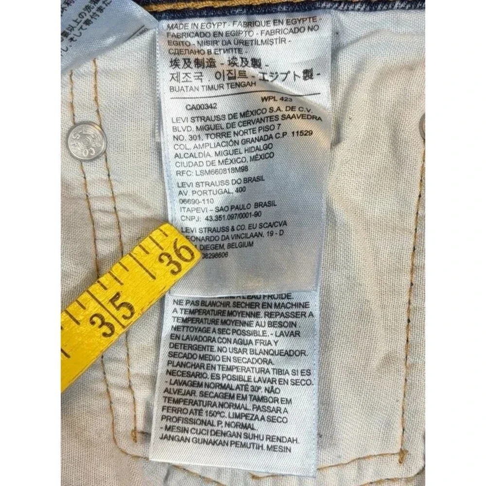 Levi’s 505 Denim Blue Jeans Medium Wash Men’s 34”x30”
